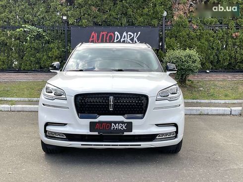 Lincoln Aviator 2022 - фото 8