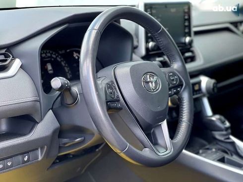 Toyota RAV4 2022 - фото 26