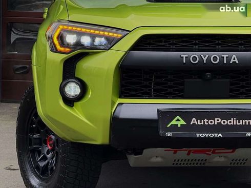 Toyota 4Runner 2021 - фото 10