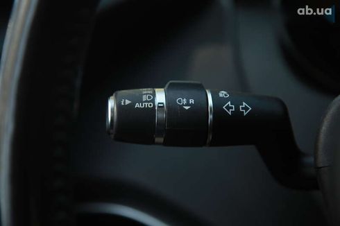 Jaguar XE 2016 - фото 23