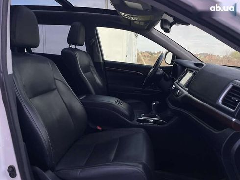 Toyota Highlander 2015 - фото 22