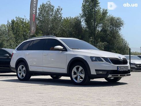 Skoda Octavia 2017 - фото 5