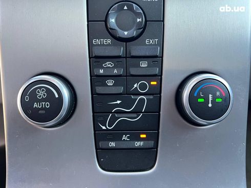 Volvo V50 2008 черный - фото 30