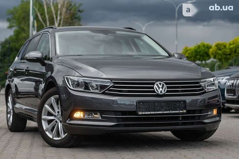 Volkswagen Passat 2017 - фото 4