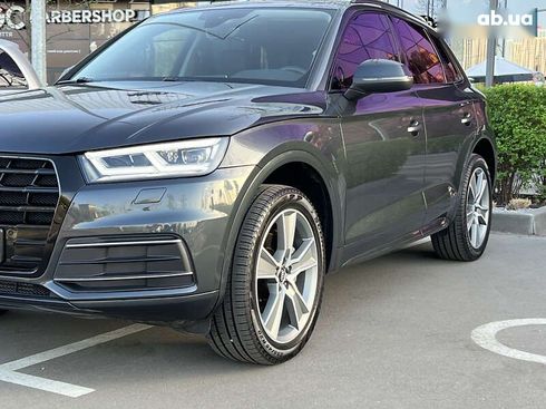 Audi Q5 2018 - фото 6