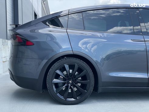 Tesla Model X 2019 серый - фото 16