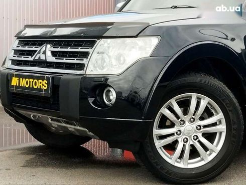 Mitsubishi Pajero Wagon 2008 - фото 12