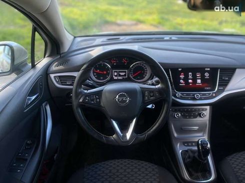 Opel Astra 2017 - фото 22