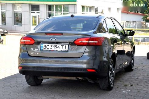 Ford Focus 2018 - фото 27