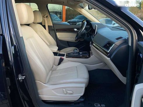Audi Q5 2018 - фото 29