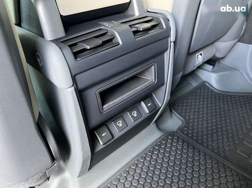 Land Rover Defender 2021 - фото 29