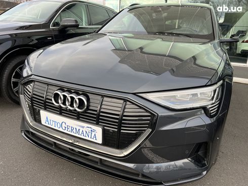 Audi E-Tron 2022 - фото 8