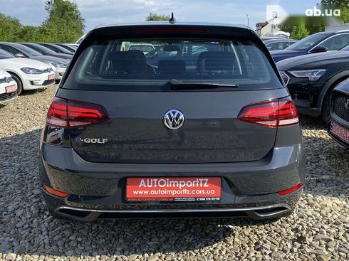 Volkswagen e-Golf 2020 - фото 11