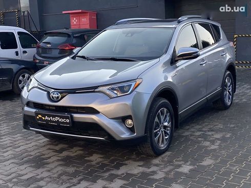 Toyota RAV4 2017 - фото 12