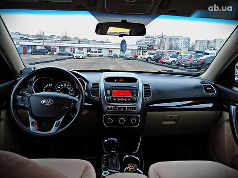 Kia Sorento 2013 - фото 14
