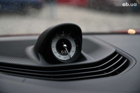 Porsche Taycan 2022 - фото 23