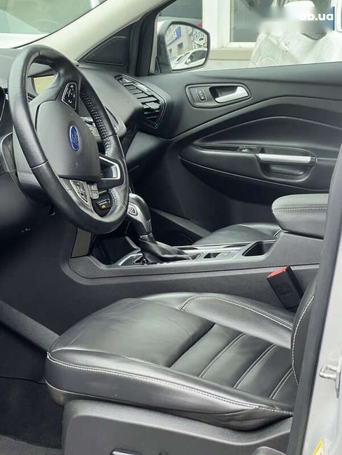 Ford Escape 2019 - фото 21