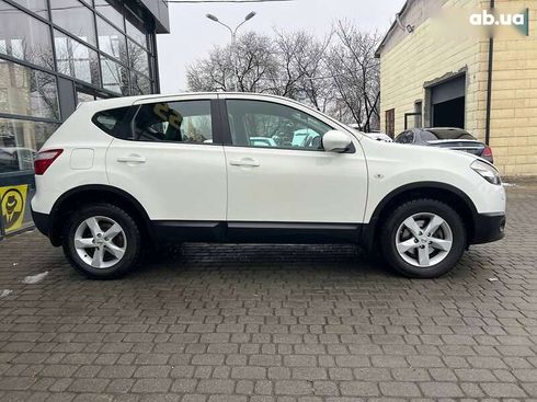 Nissan Qashqai 2011 - фото 8