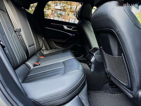 Audi A6 2020 - фото 29