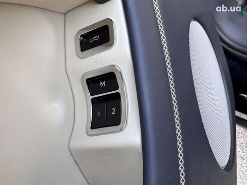 Bentley Bentayga 2019 - фото 13