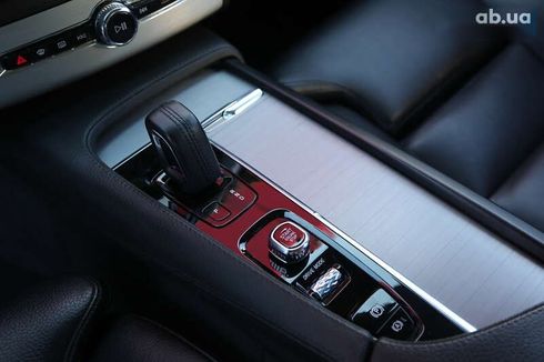 Volvo XC90 2020 - фото 22