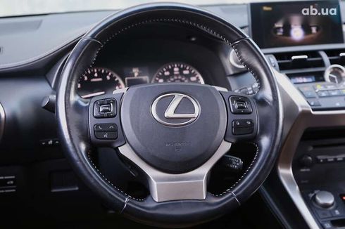 Lexus NX 2017 - фото 16