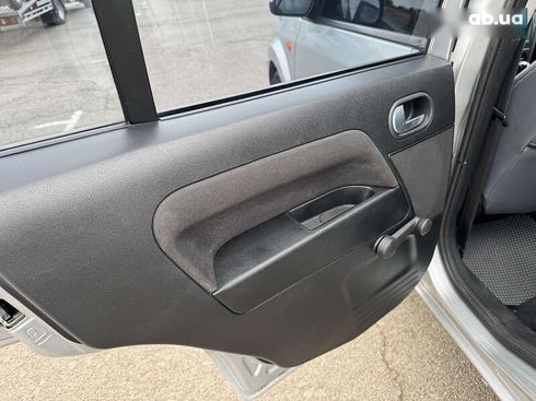 Ford Fusion 2011 - фото 18