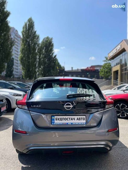 Nissan Leaf 2022 - фото 21
