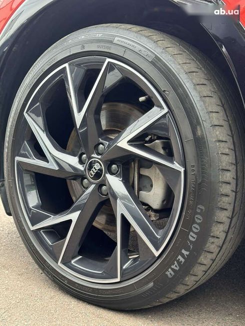 Audi Q5 e-tron 2022 - фото 17