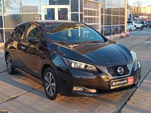 Nissan Leaf 2018 черный - фото 22