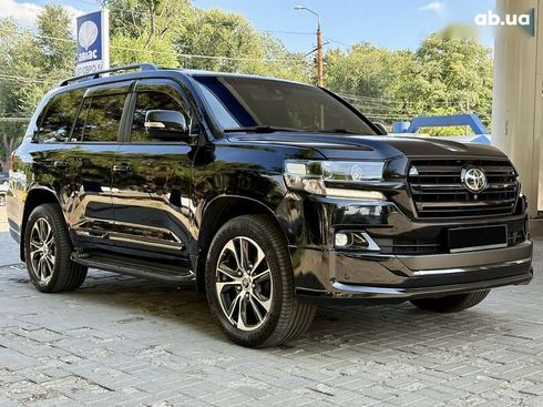 Toyota Land Cruiser 2020 - фото 12
