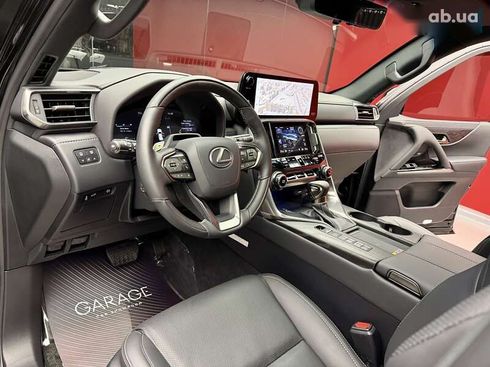 Lexus LX 2025 - фото 30