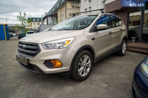 Ford Escape 2017 - фото 3