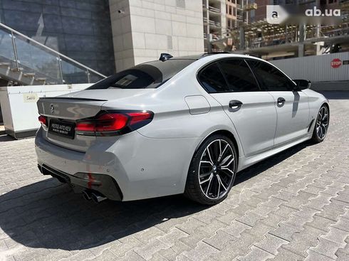 BMW 5 серия 2020 - фото 13