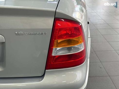Opel Astra 2007 - фото 16
