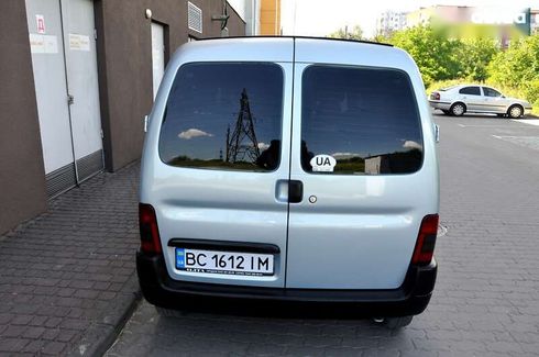 Peugeot Partner 2004 - фото 8