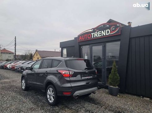 Ford Escape 2017 - фото 3