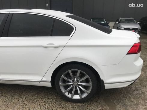 Volkswagen passat b8 2020 белый - фото 22