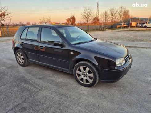 Volkswagen Golf 2004 черный - фото 5