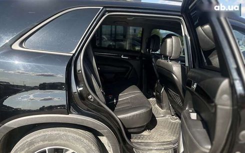 Kia Sorento 2011 - фото 29