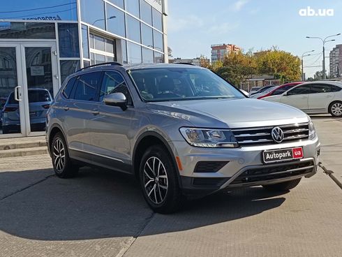 Volkswagen Tiguan 2021 серый - фото 9