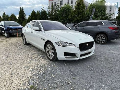 Jaguar XF 2017 - фото 5