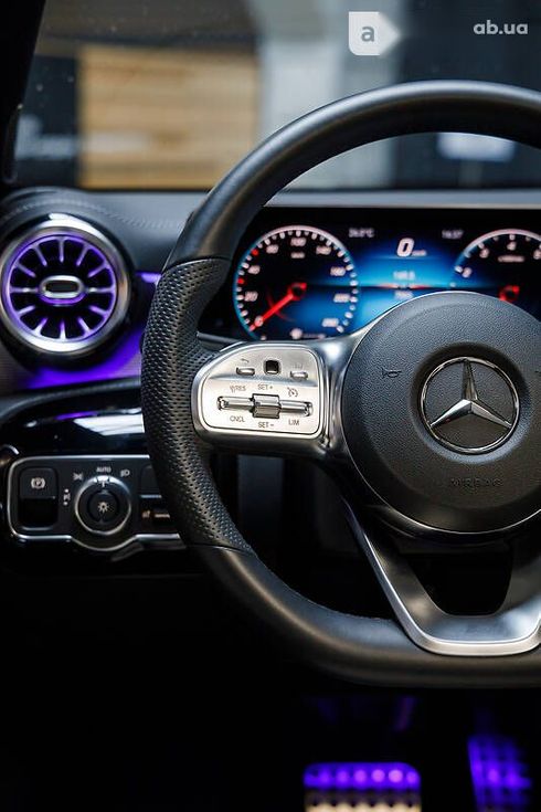 Mercedes-Benz CLA 250 2019 - фото 11