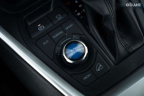 Toyota RAV4 2023 - фото 17