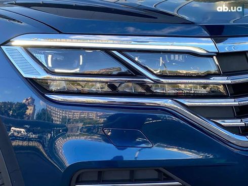 Volkswagen Touareg 2022 - фото 12