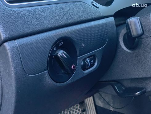 Volkswagen Jetta 2012 черный - фото 22