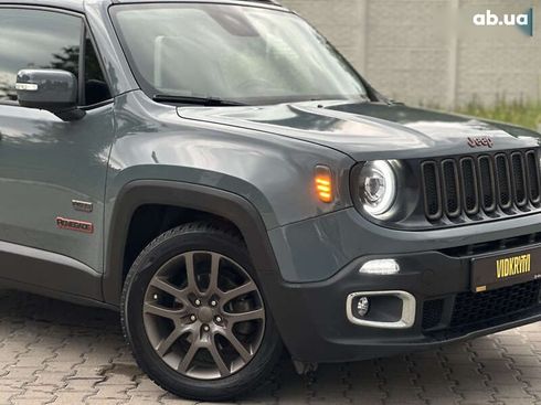 Jeep Renegade 2016 - фото 8