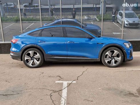 Audi E-Tron 2020 - фото 6