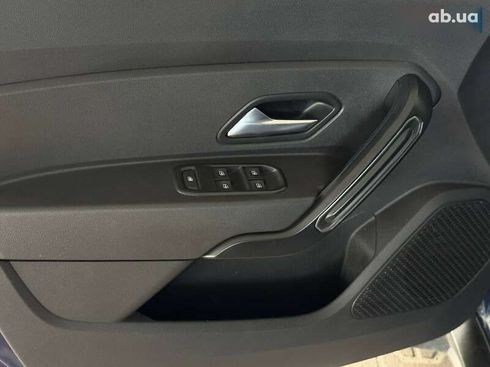 Renault Duster 2020 - фото 20