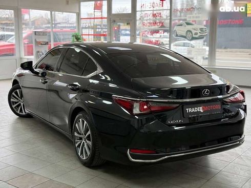 Lexus ES 2018 - фото 7